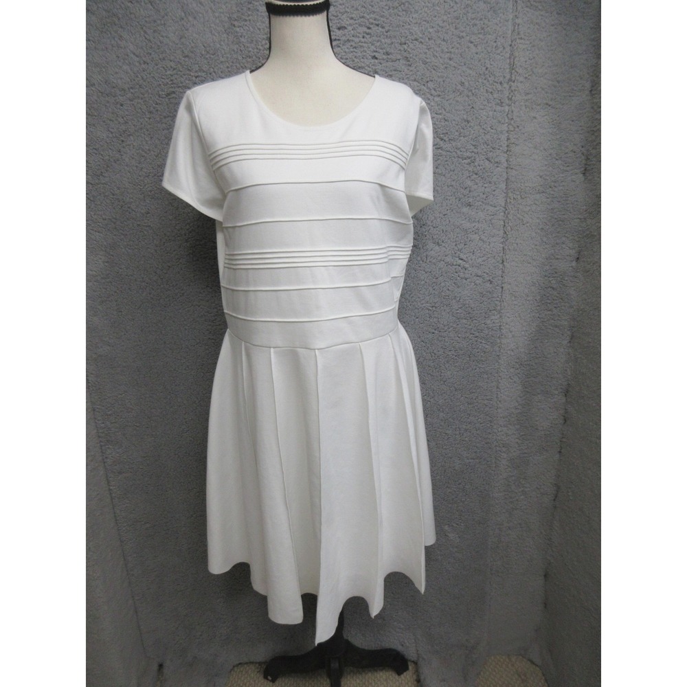 Cato Fit & Flare Dress Womens 14‎ White Pleated Skirt Knit Lined Short Sleeve